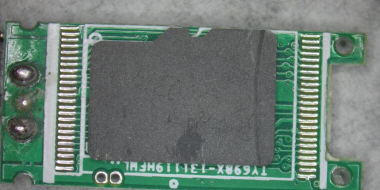 those-free-usb-sticks-in-your-drawer-are-somehow-crappier-than-you-thought