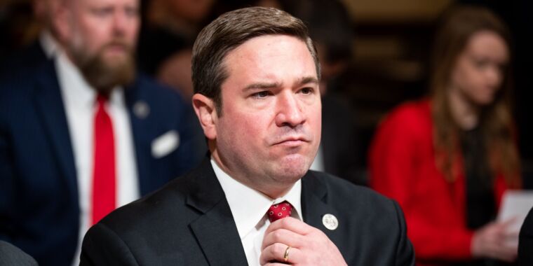 missouri-ag’s-legal-war-against-media-matters-shot-down-by-federal-judge