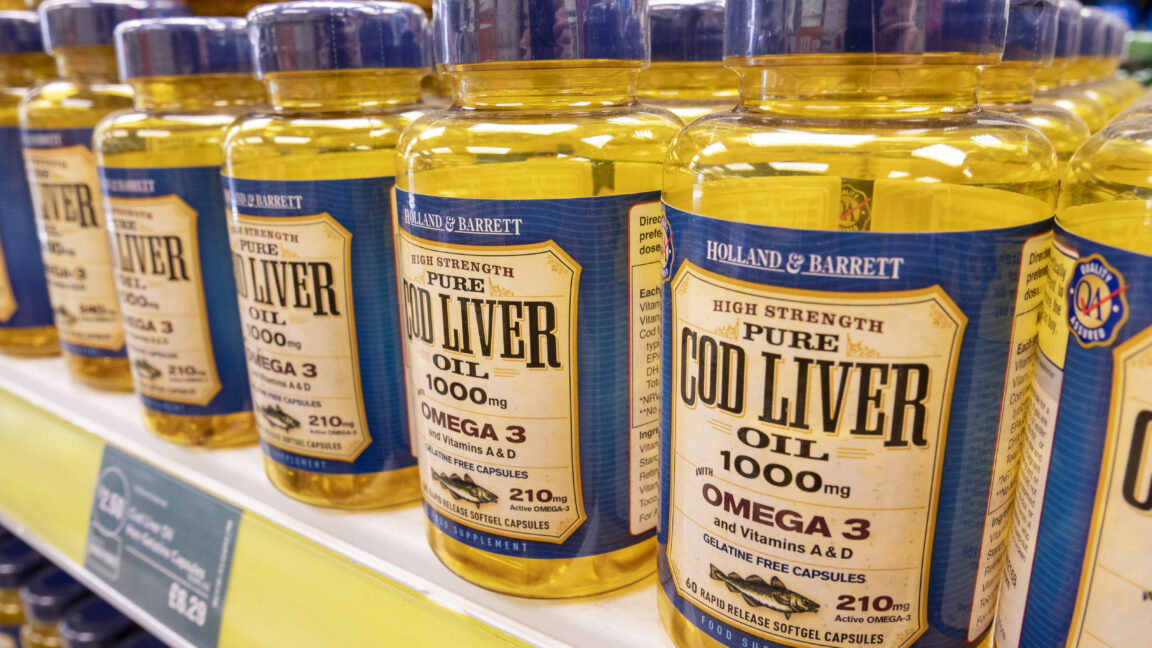 cod-liver-oil-embraced-amid-texas-measles-outbreak;-doctors-fight-misinfo