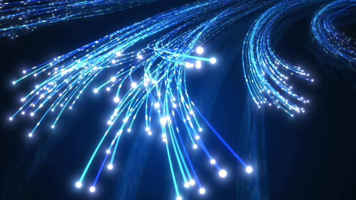 trump-plan-to-fund-musk’s-starlink-over-fiber-called-“betrayal”-of-rural-us