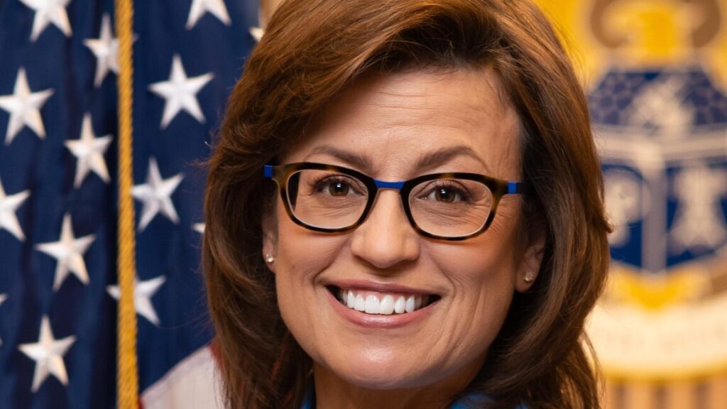 fcc-democrat-slams-chairman-for-aiding-trump’s-“campaign-of-censorship”