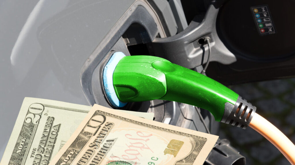 republicans-want-to-tax-ev-drivers-$200/year-in-new-transport-bill