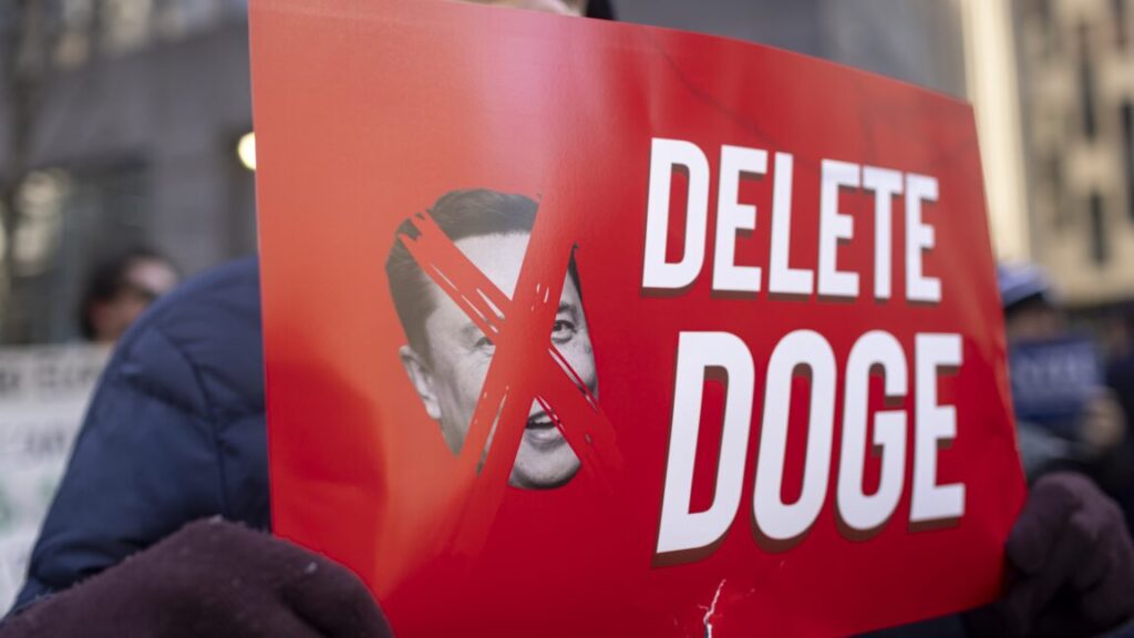 after-two-court-losses,-doge-asks-supreme-court-for-social-security-data-access