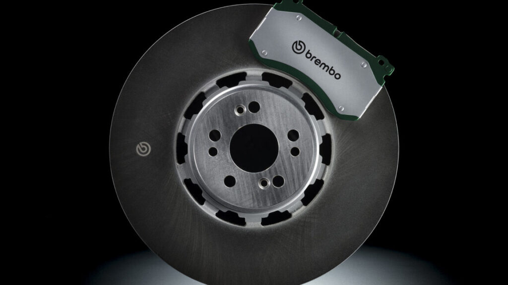 brembo-develops-brakes-with-almost-no-brake-dust-and-less-wear