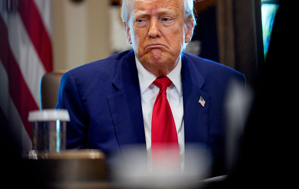 court-blocks-trump’s-retaliatory-tariffs,-amplifying-trade-war-chaos