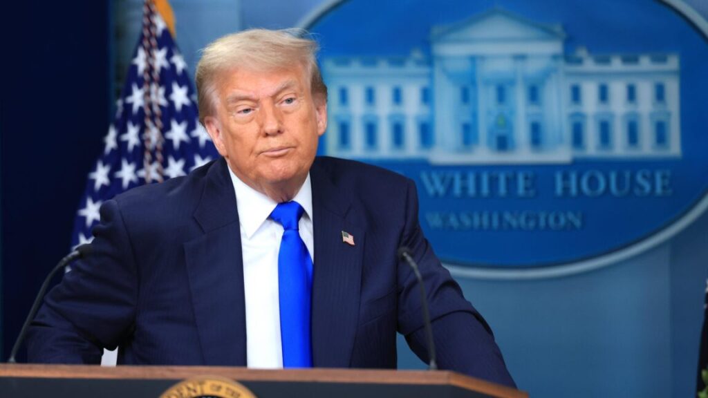 paramount-accused-of-bribery-as-it-settles-trump-lawsuit-for-$16-million