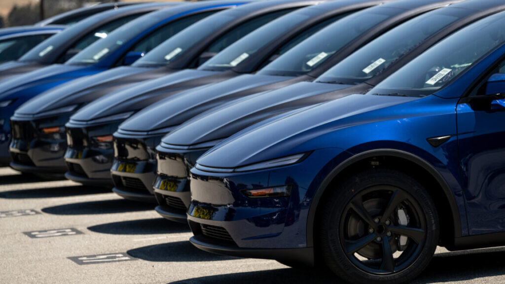 tesla-q2-2025-sales-dropped-more-than-13%-year-over-year