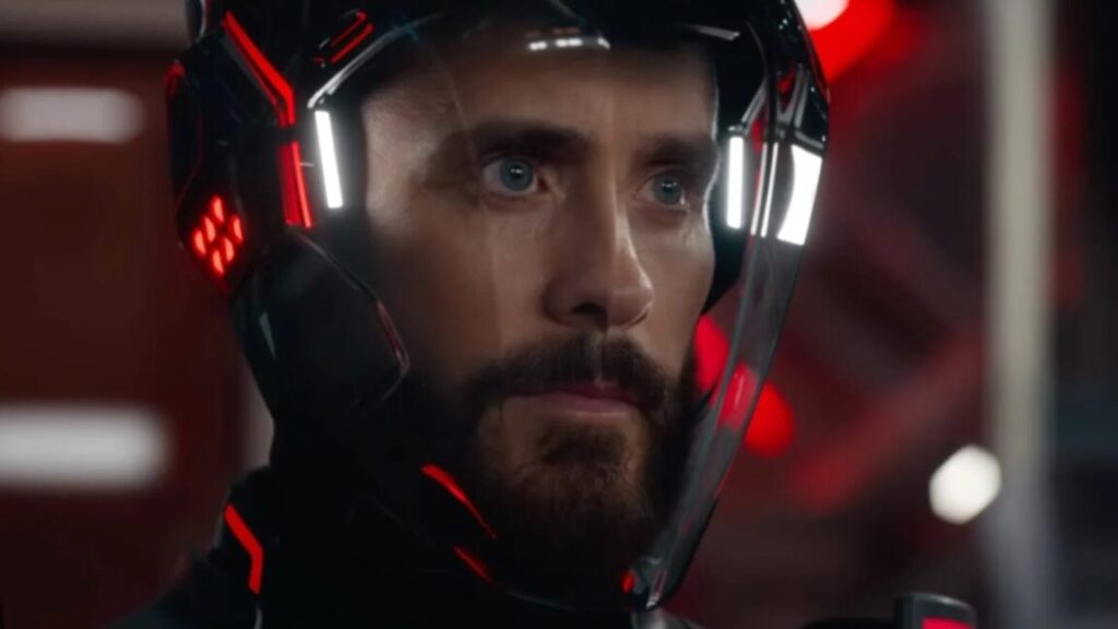 jared-leto-is-the-ultimate-soldier-in-new-tron:-ares-trailer