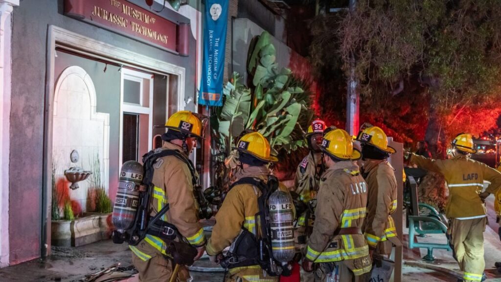 la’s-museum-of-jurassic-technology-damaged-by-fire