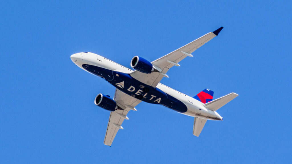 delta-denies-using-ai-to-come-up-with-inflated,-personalized-prices