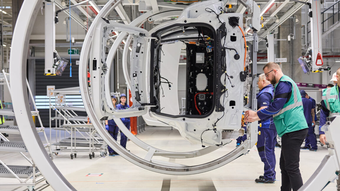 bmw’s-next-ev-is-its-most-sustainable-car-yet—here’s-why