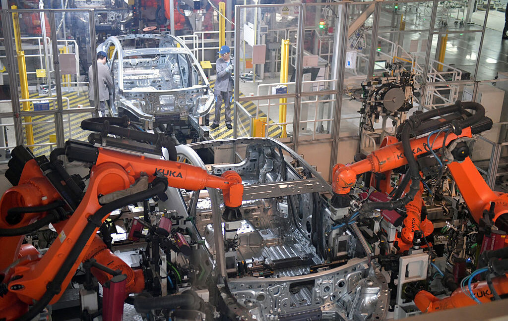 deepmind’s-robotic-ballet:-an-ai-for-coordinating-manufacturing-robots