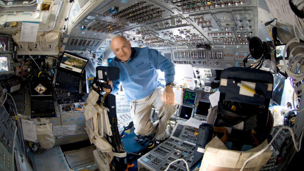 senators-try-to-halt-shuttle-move,-saying-“little-evidence”-of-public-demand