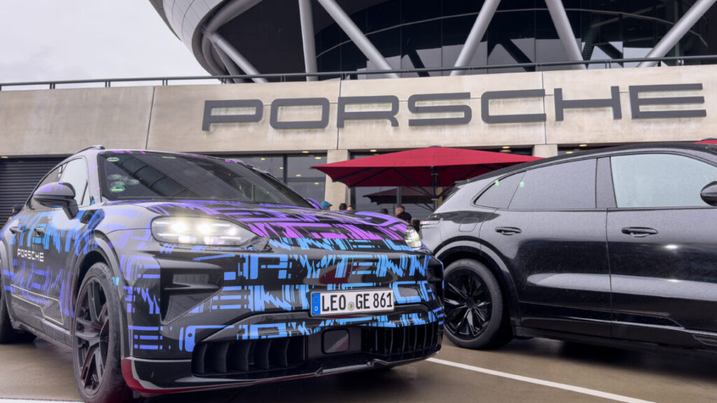 the-suv-that-saved-porsche-goes-electric,-and-the-tech-is-interesting
