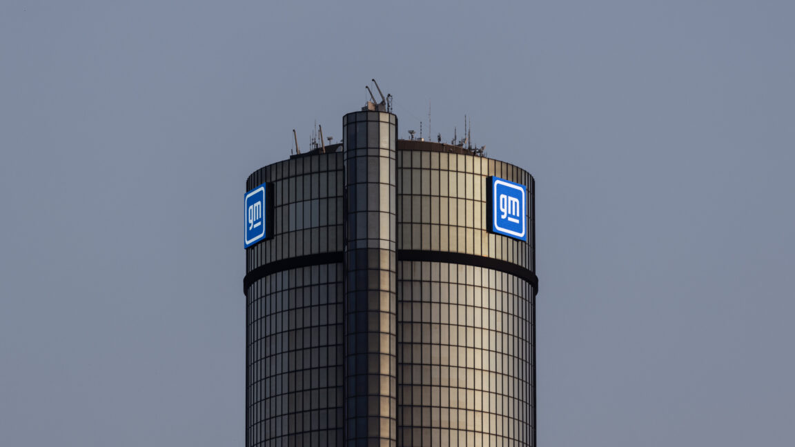 gm’s-ev-push-will-cost-it-$1.6-billion-in-q3-with-end-of-the-tax-credit
