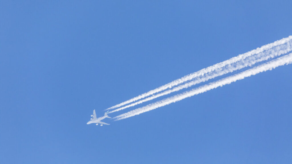 rfk-jr.’s-maha-wants-to-make-chemtrail-conspiracy-theories-great-again