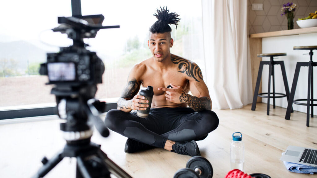 why-being-too-attractive-can-hurt-fitness-influencers
