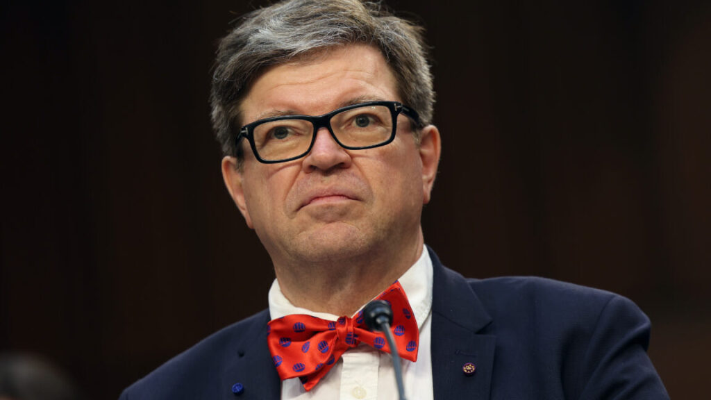 meta’s-star-ai-scientist-yann-lecun-plans-to-leave-for-own-startup