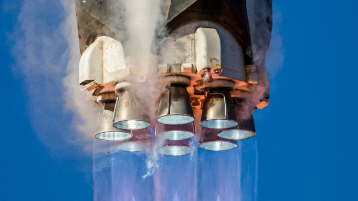 a-spectacular-explosion-shows-china-is-close-to-obtaining-reusable-rockets