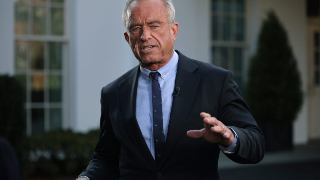 fda-deletes-warning-on-bogus-autism-therapies-touted-by-rfk-jr.‘s-allies