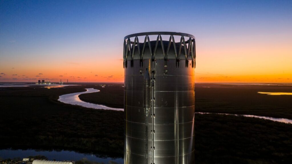 rocket-report:-spacex-probes-upper-stage-malfunction;-starship-testing-resumes