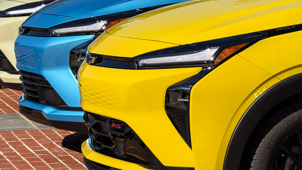 chevrolet-killed-it-then-brought-it-back,-now-we-drive-it:-the-2027-bolt