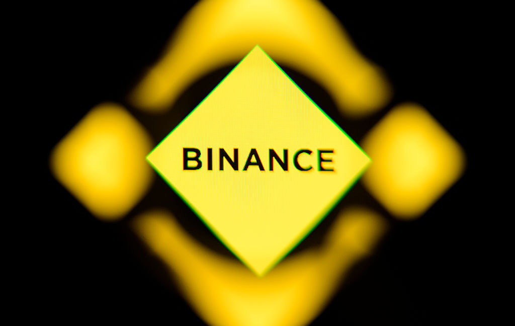binance-sues-wsj,-panicked-by-gov’t-probes-into-sanctioned-crypto-transfers